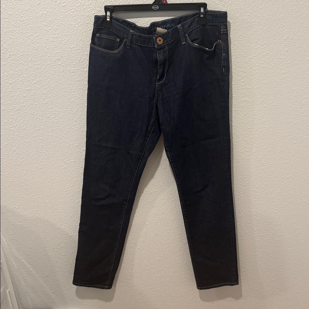 Banana Republic Women’s Dark Blue Stretch Jeans - Classic Slim Fit